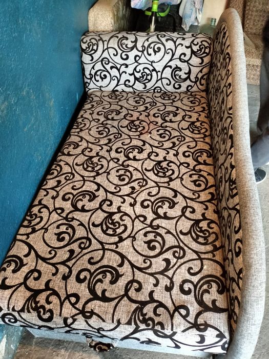 Продам диван софа