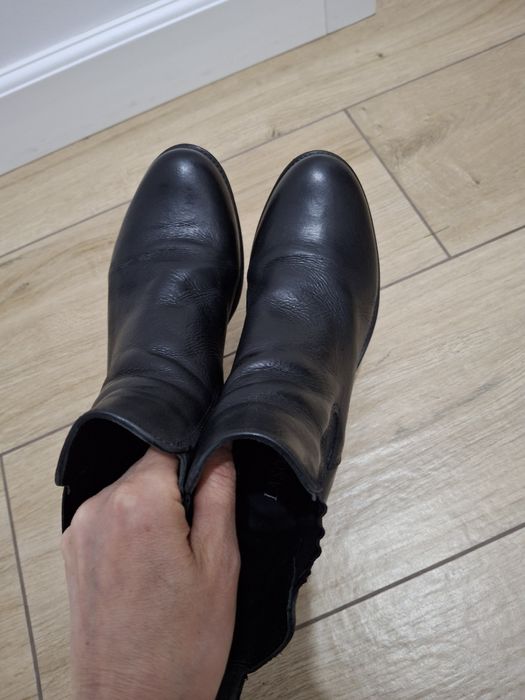 Ghete piele Lasocki primavara - toamna