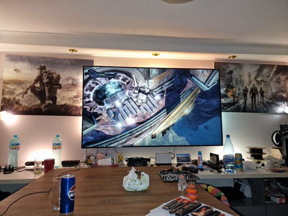 Vând Philips play hue setup tv