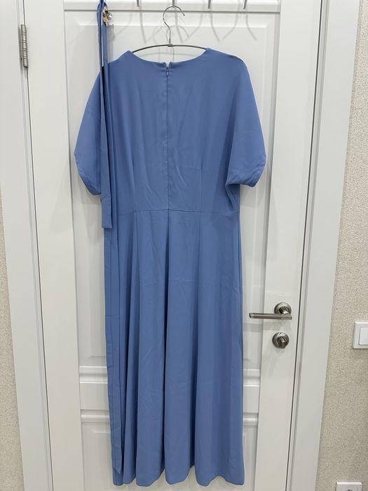 Новое платье женское 48 размер