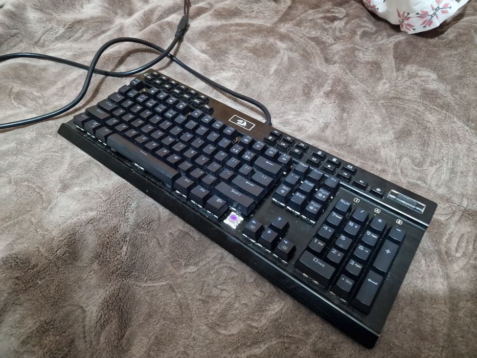 Tastatură gaming RedRagon Yama K550