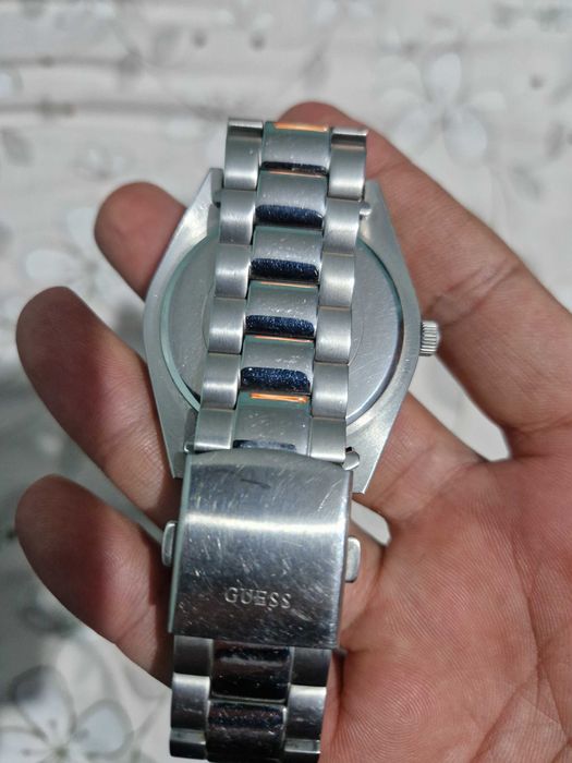 Ручной часы Guess