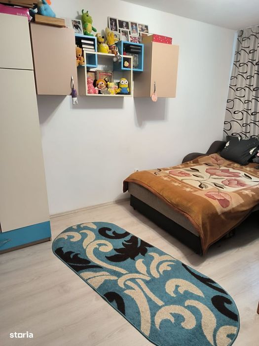 Apartament 3 camere in cartier VEST - etaj 2 -gata de mutat!