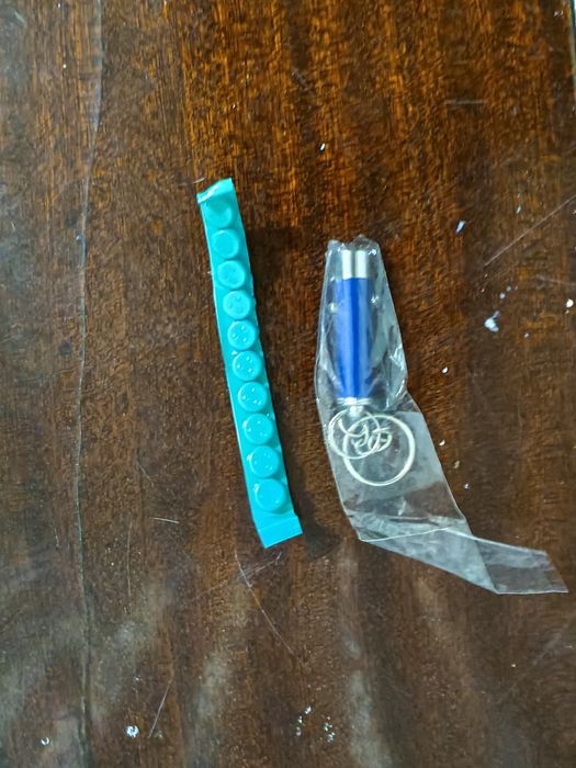 Фонарик ультрафиолетовый, Игрушка брелок