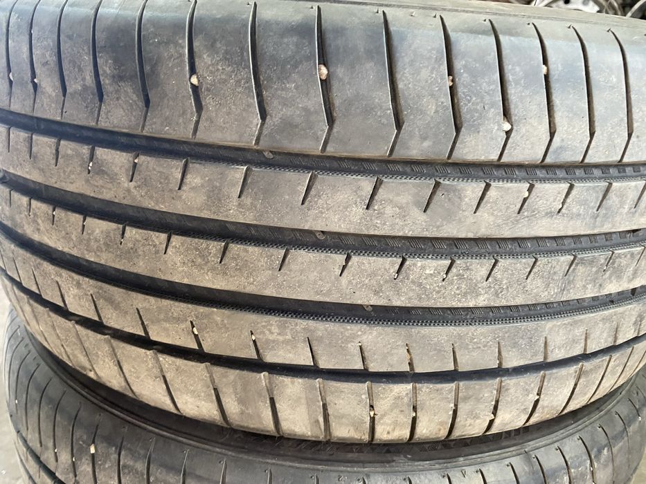 Резина  на 19 245/40