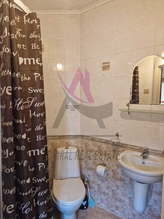 Дава се под наем Едностаен апартамент в Варна, м-т Траката - 30 кв.м за 300 € - Снимка #2