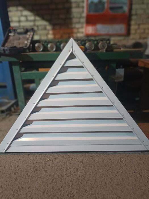 Demaxod katyol ko'rp tunika xizmatlari