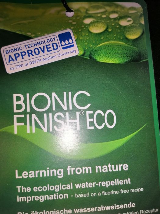 Дамско  яке hummel