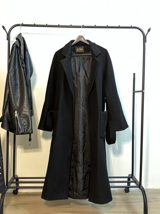 Продается Пальто