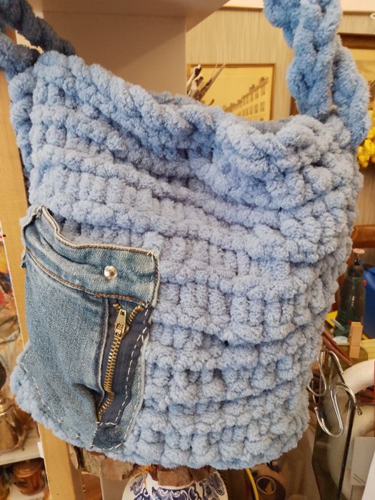 Ръчно плетени чанти,шапки,шалове