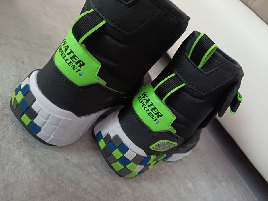 33.5 размер- Skechers