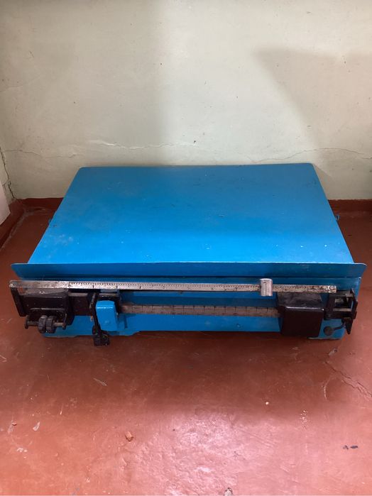 продаются  весы