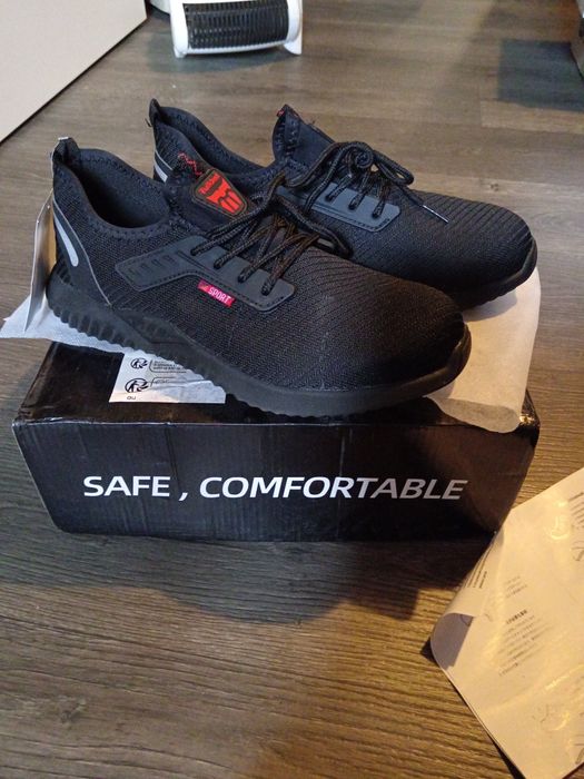 Работни обувки с бомбе размер 41