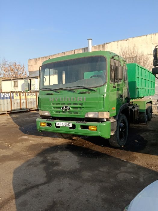 Hyundai 260 контенеравоз