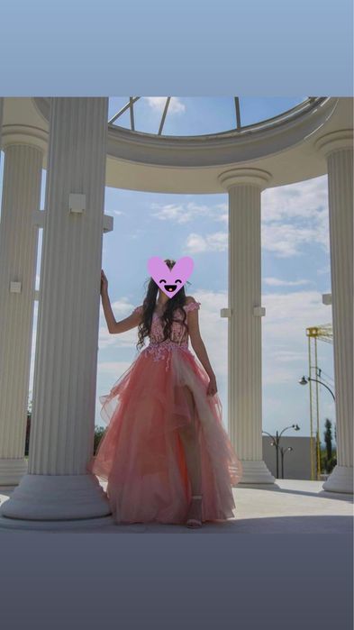 Бална рокля