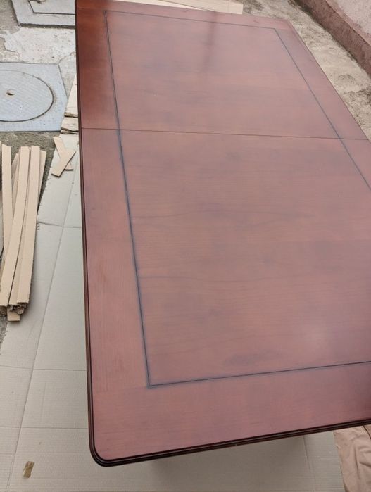 Masa noua, lemn masiv