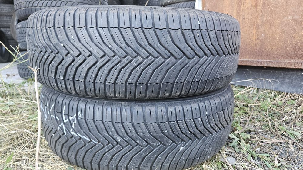 2бр гуми 215 60 17 дот 20 мишелин michelin