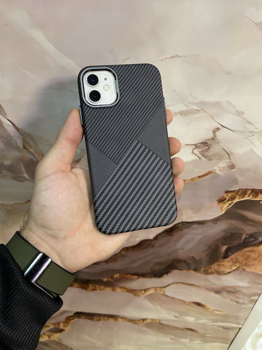 Продам телефон айфон 11 128Gb