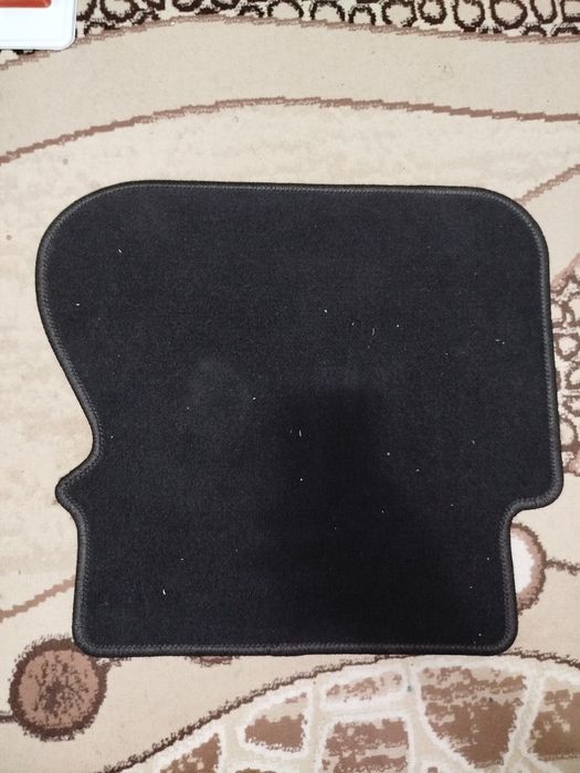 Полик Volkswagen Caddy