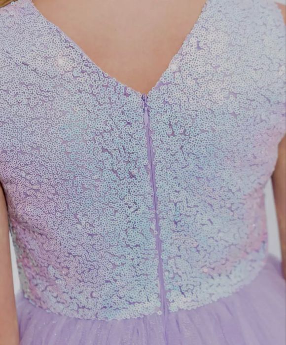 Продам новогоднее платье