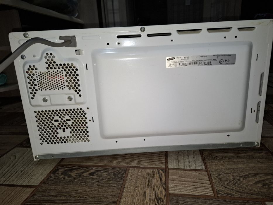 Микроволновая печь