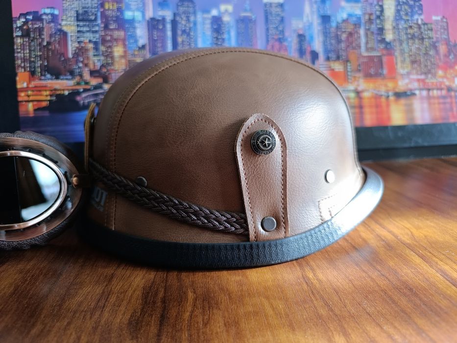 Мото шлем от китайского бренда JYT