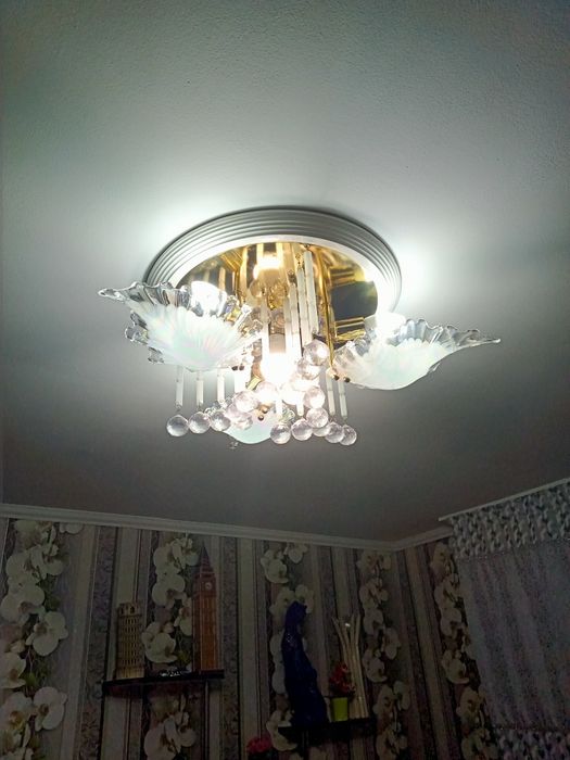 Люстра , люстра.