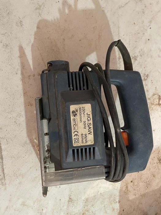 Аппарат для резки фанеры