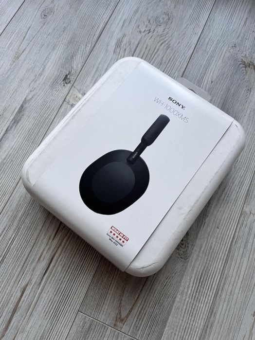 Слушалки Sony WH-1000XM5-Нови!-не разпечатвани !