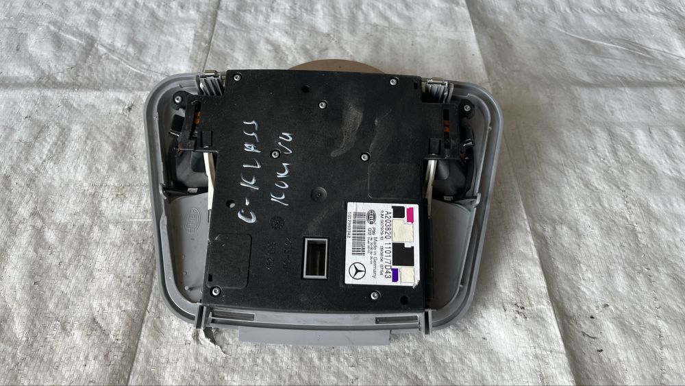 Плафон Mercedes C W203