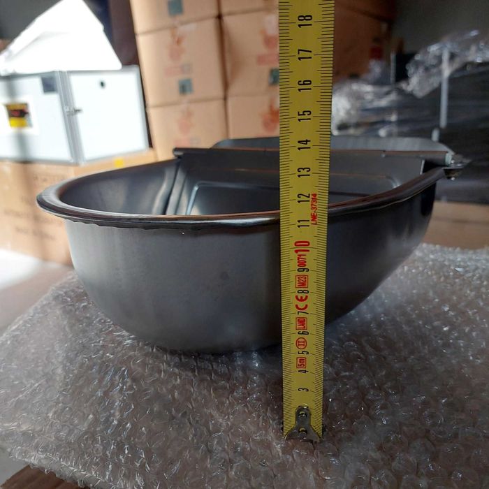 Автоматична поилка с купа от неръждаена стомана и обем от 2.5 литра