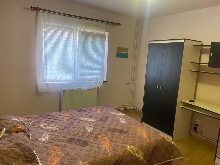 Apartament penteu inchiriere