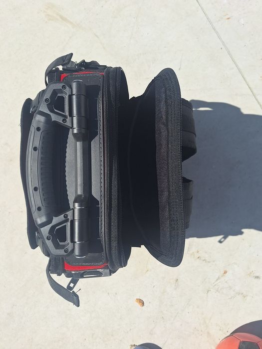 Geanta milwaukee packout