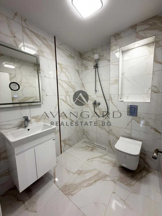 Продава се Тристаен апартамент в Пловдив, Кючук Париж - 96 кв.м за 2396 €/кв.м - Снимка #8