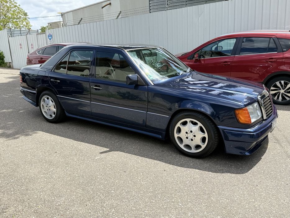 Mercedes w124  Variante w126 | W140 | W107 Vehicul Istoric