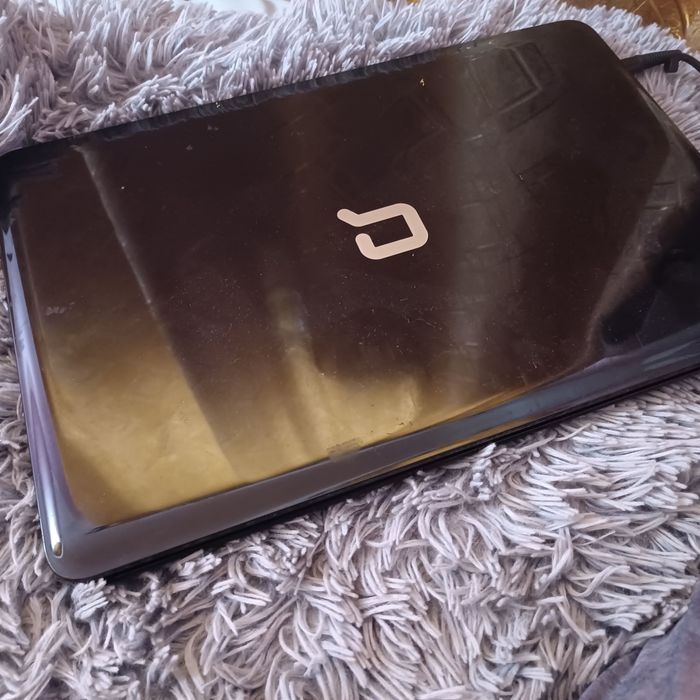 Продам рабочий ноутбук