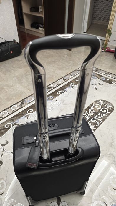 Чемодан Ручная кладь TUMI