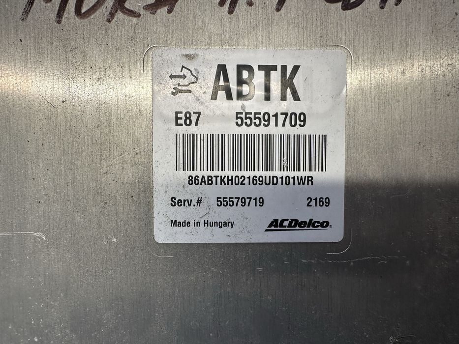 Компютър/ECU за Опел Мока 1.7cdti - 55591709