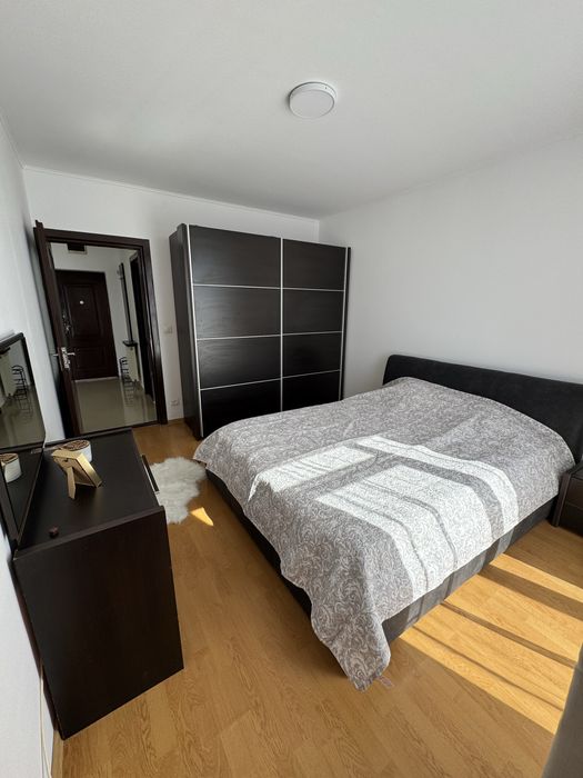 Inchiriez apartament in Reghin , B-dul Unirii,Bl.57 etaj 1