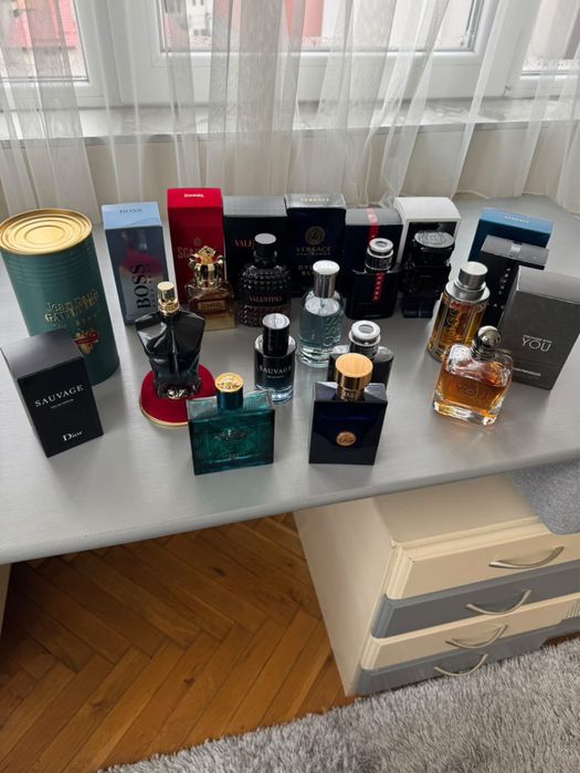 Парфюми продавам част от