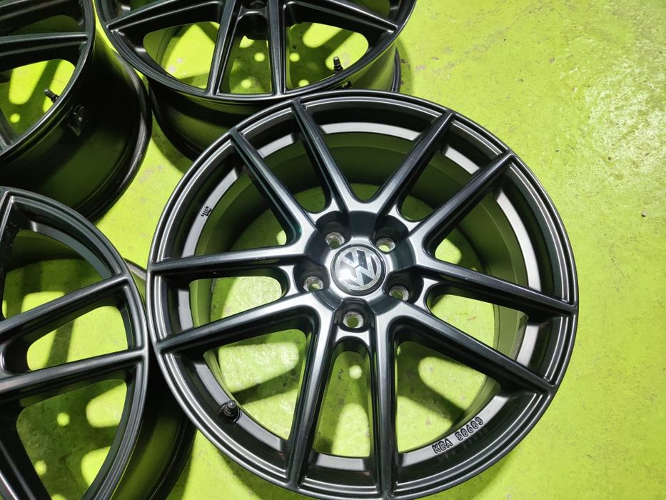 18 5x112 Vw Passat Touran Caddy Golf Skoda Audi 5х112