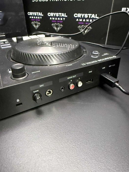 Consola Traktor Kontrol S2 Mk3