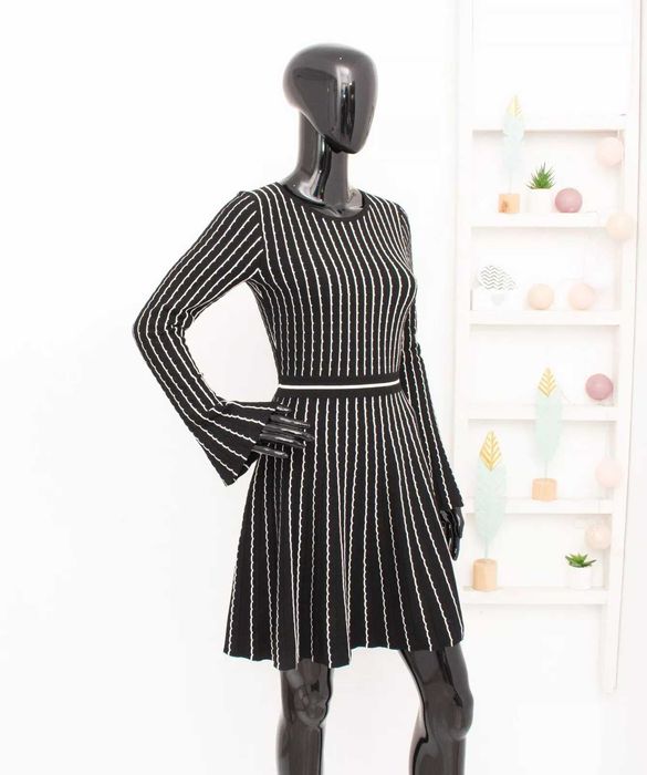 Karen Millen дамска рокля черно бяло монохром дълъг ръкав S