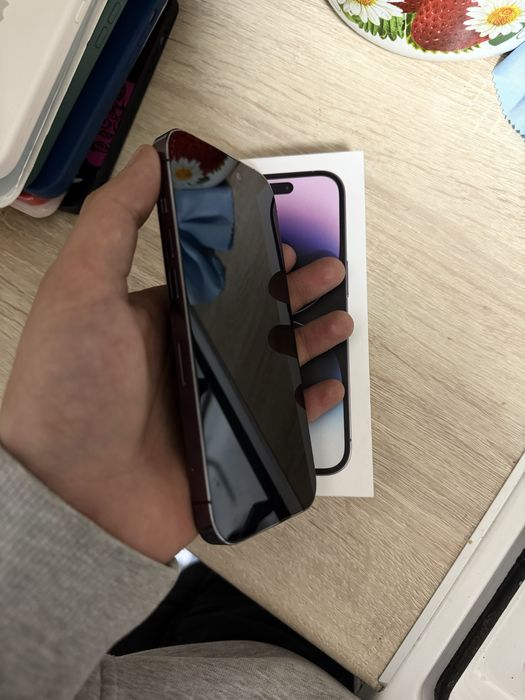 Продам айфон 14про 80акб