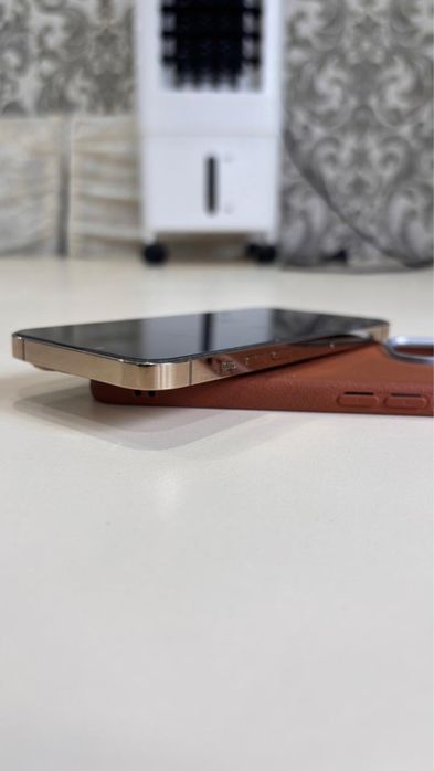 Iphone Айфон 13 про золотистый