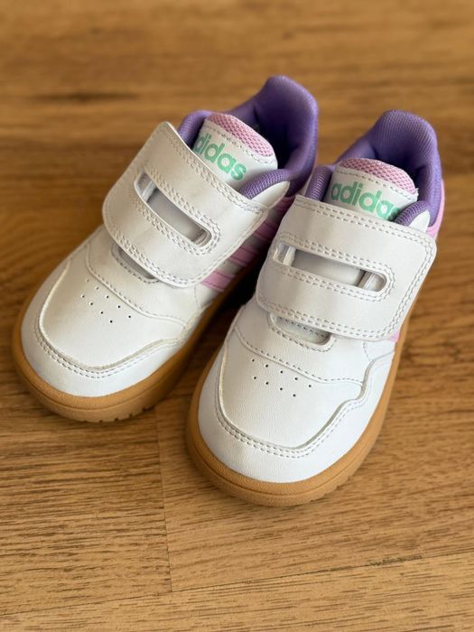 Маратонки за момиче - обувки adidas 24 номер