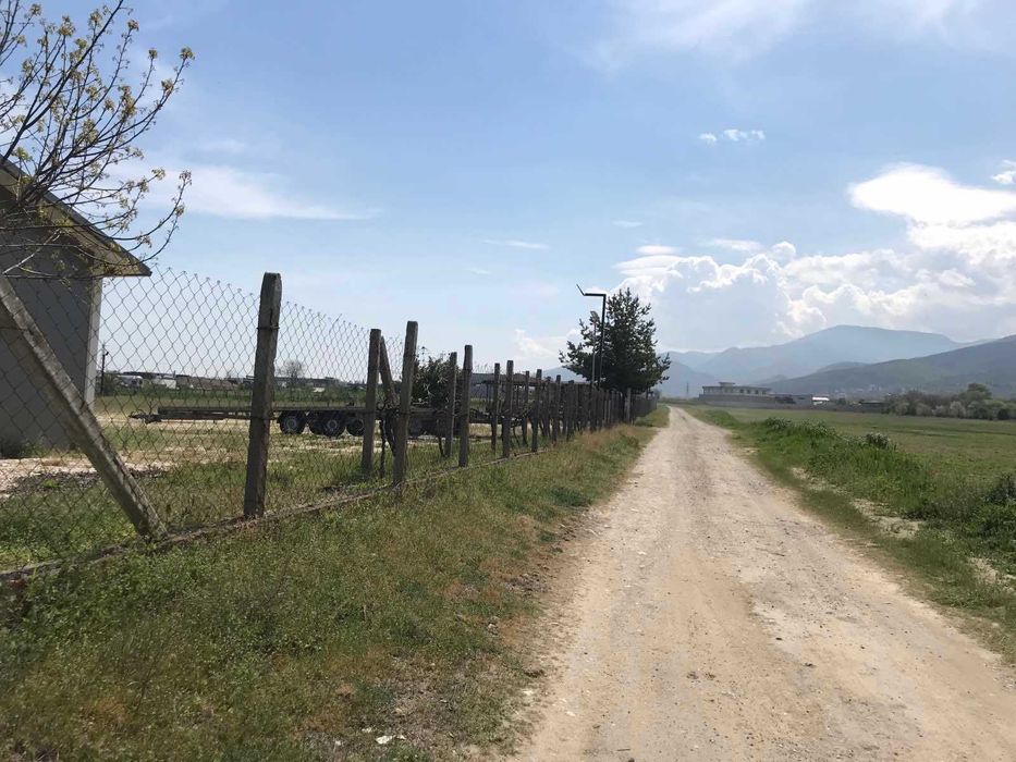 Имот 2 дка близо до Долни Воден