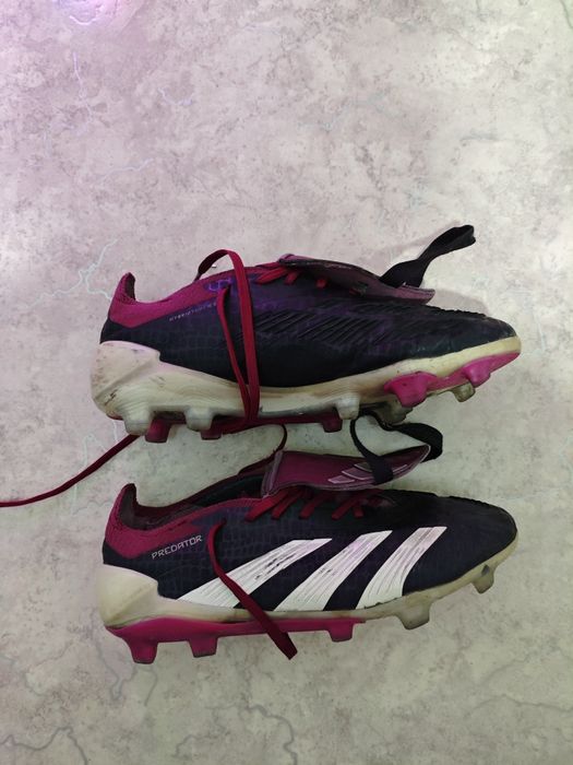 Adidas бутсы футбольные