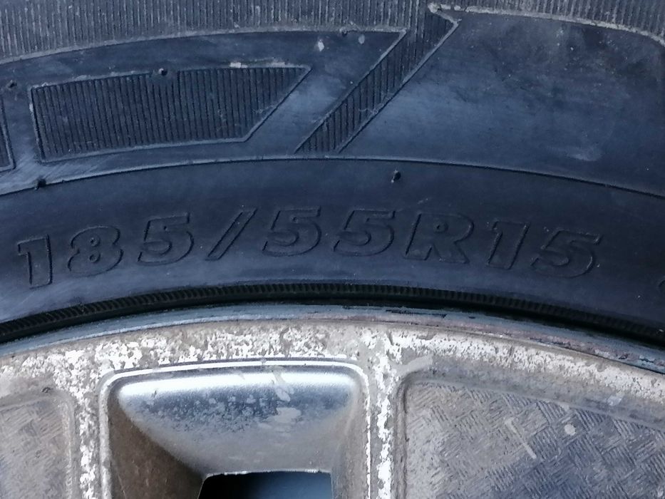 Продам шины зимние