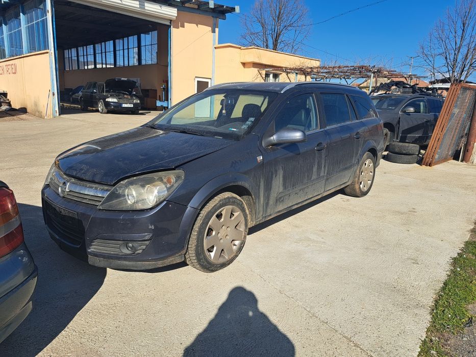 Опел Астра 1.7 cdti на части !